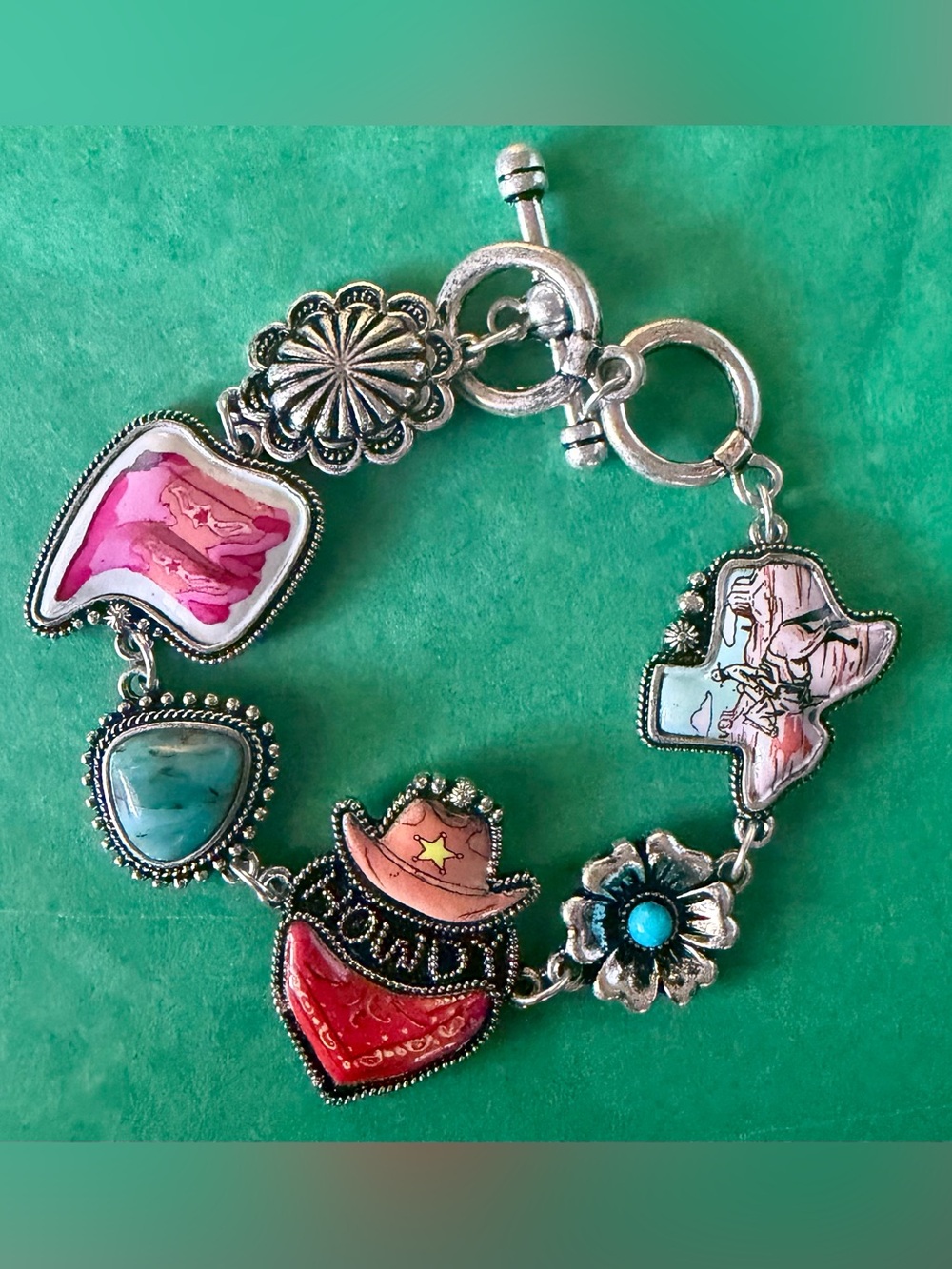 Country Western Retro Vintage Style Charm Bracelet